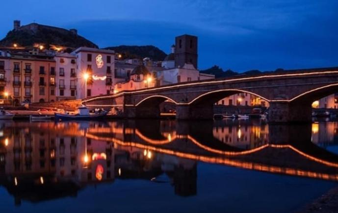 Le Camelie Appartamento Bosa Exteriér fotografie