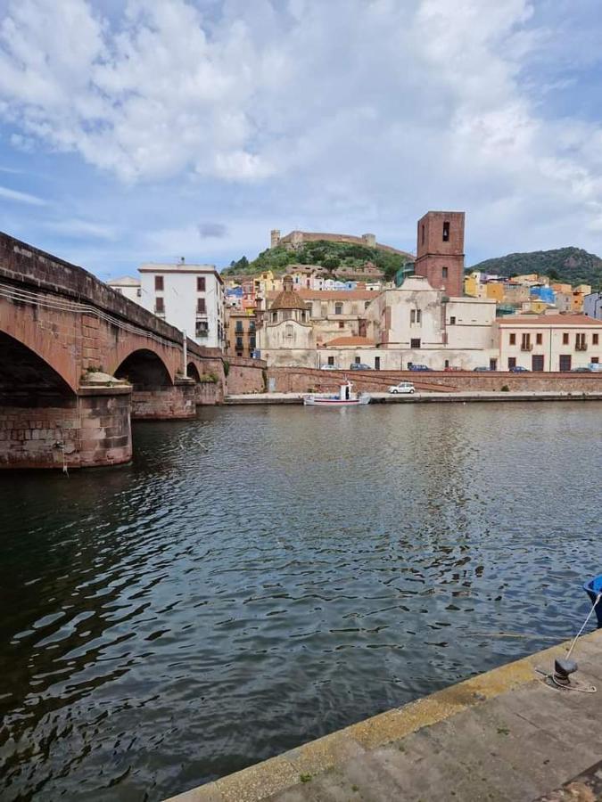 Le Camelie Appartamento Bosa Exteriér fotografie